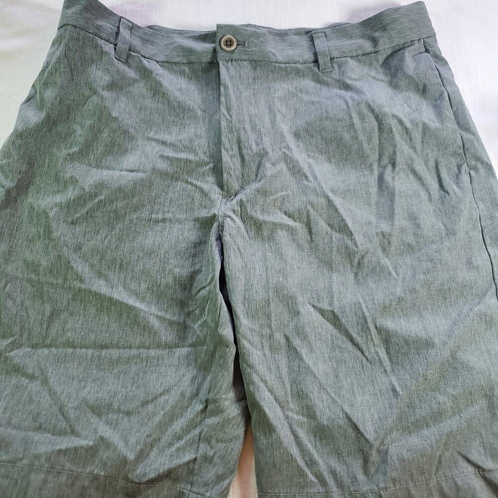 Izod Mens Shorts Size 32 Gray Chino Flat Front Casual Summer Flat-Front Golf